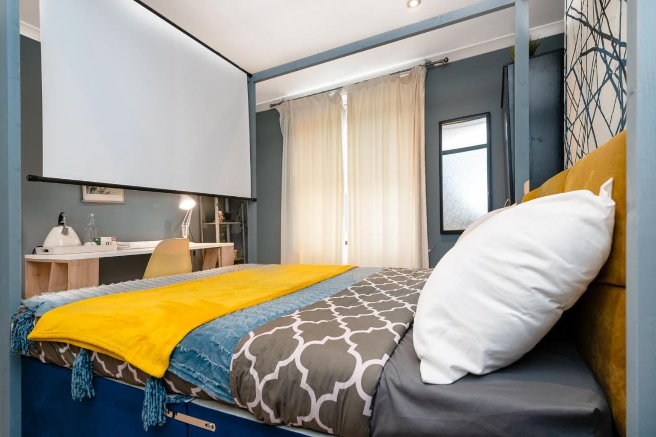 Double Room W/Projector & Garden Hot Tub Лондон Екстер'єр фото